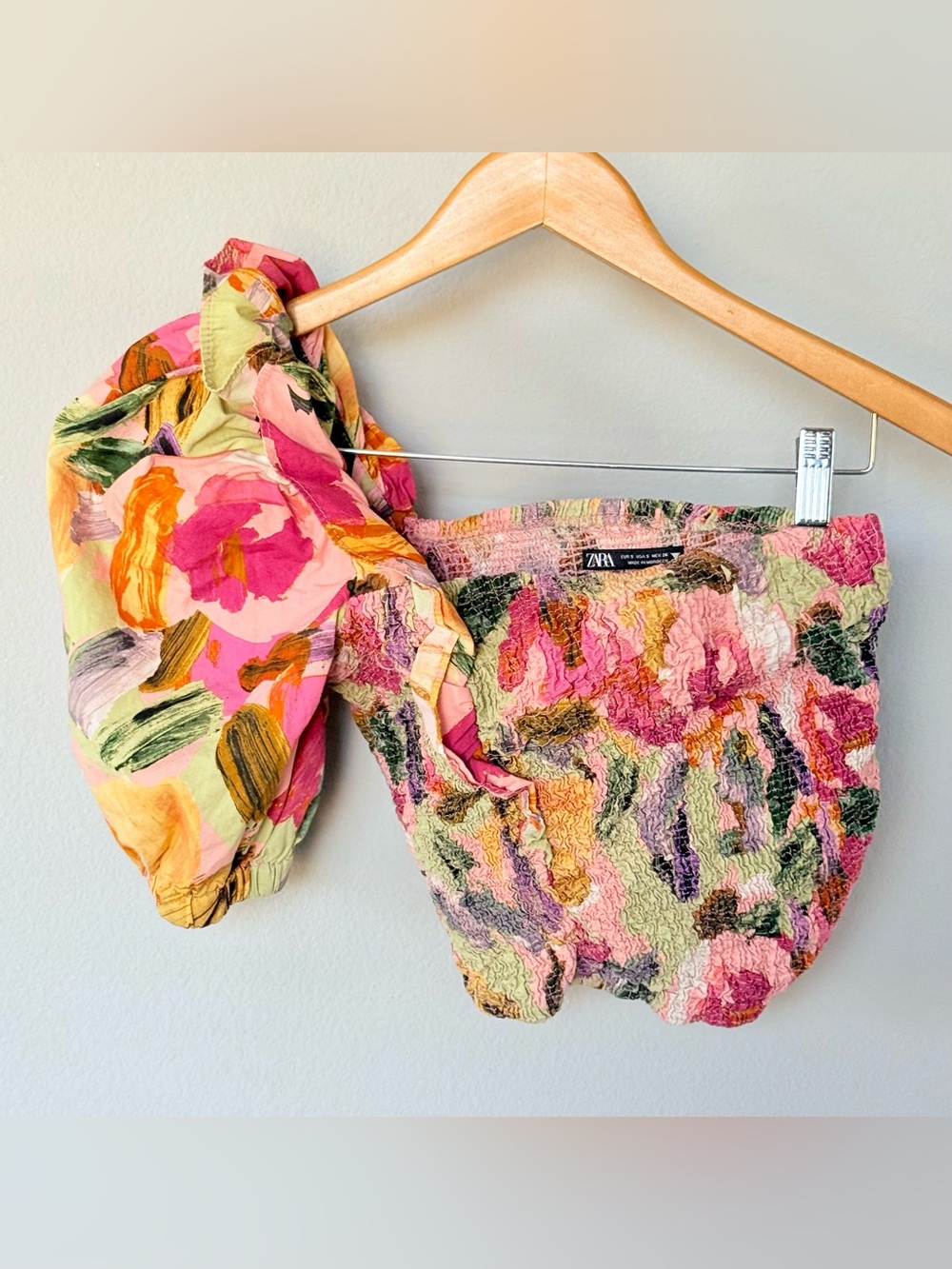 ZARA Floral One‑Shoulder Ribbed Crop Top • Women’s S